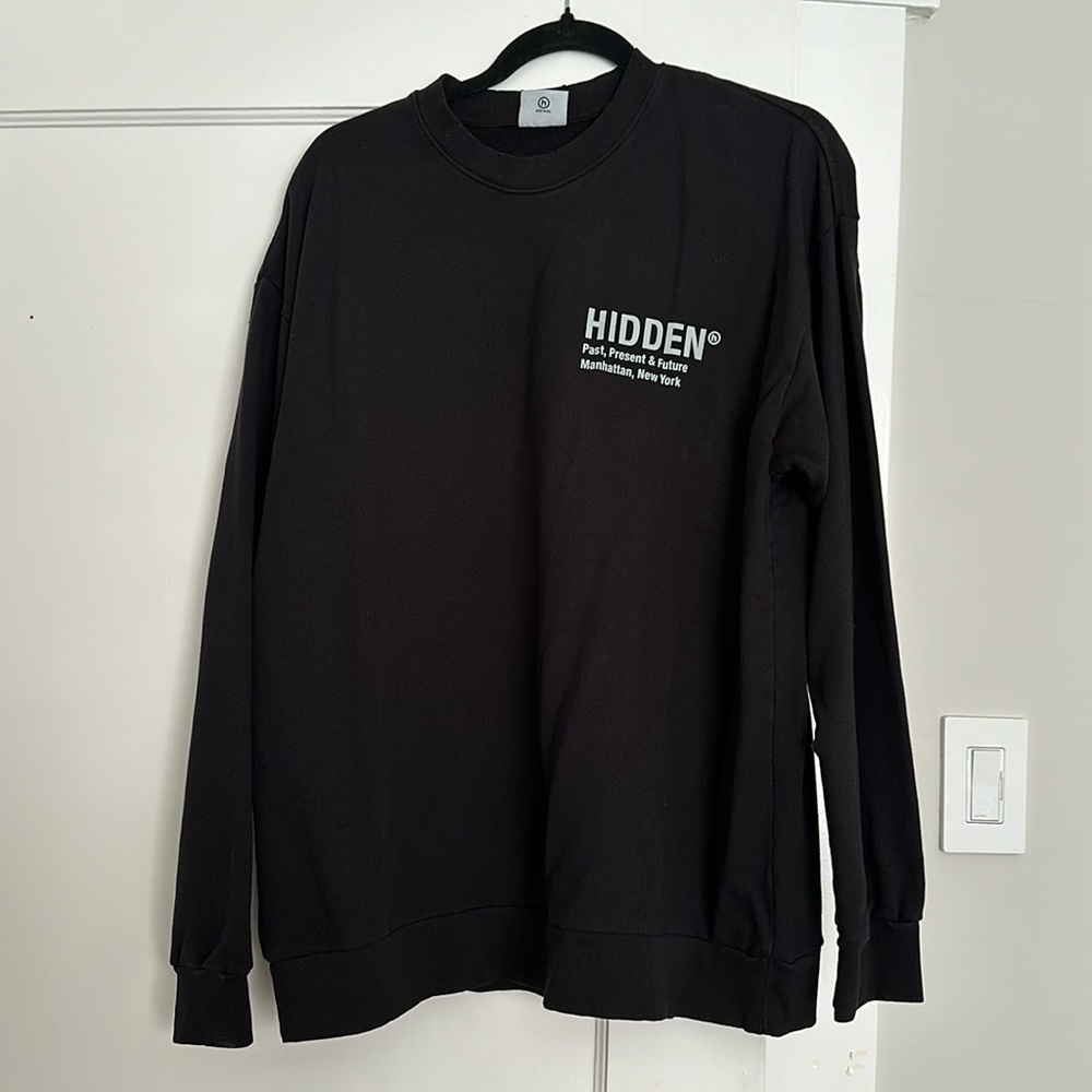 Hidden NY - Black Crewneck with Mint Logo Print - Size Medium